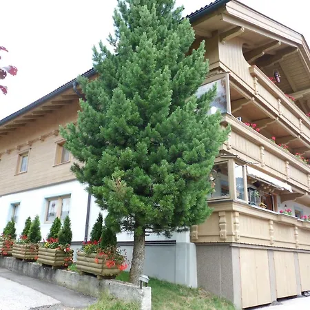 Landhaus Hofer Bed & Breakfast *