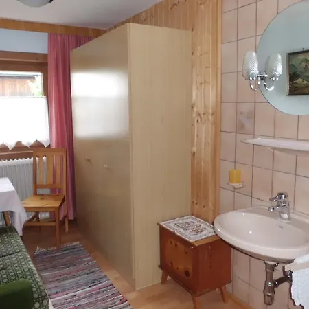 Landhaus Hofer Bed & Breakfast *